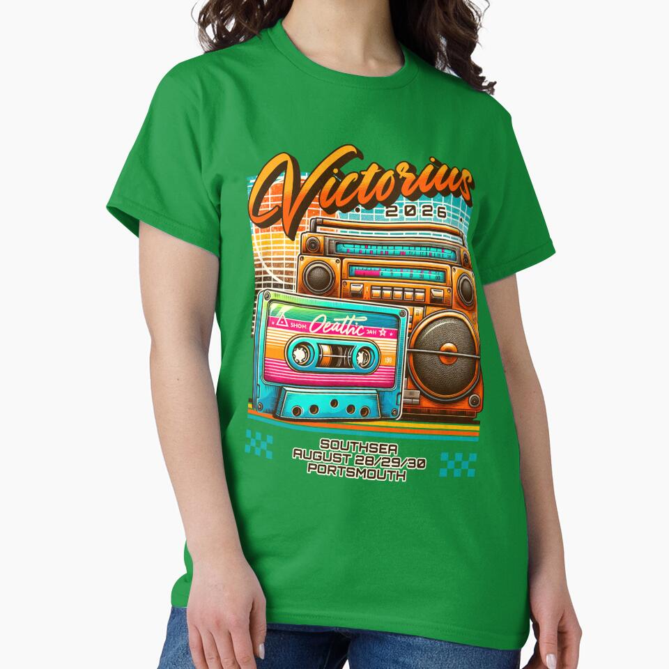 Vintage victorious by DuffWebTShirts