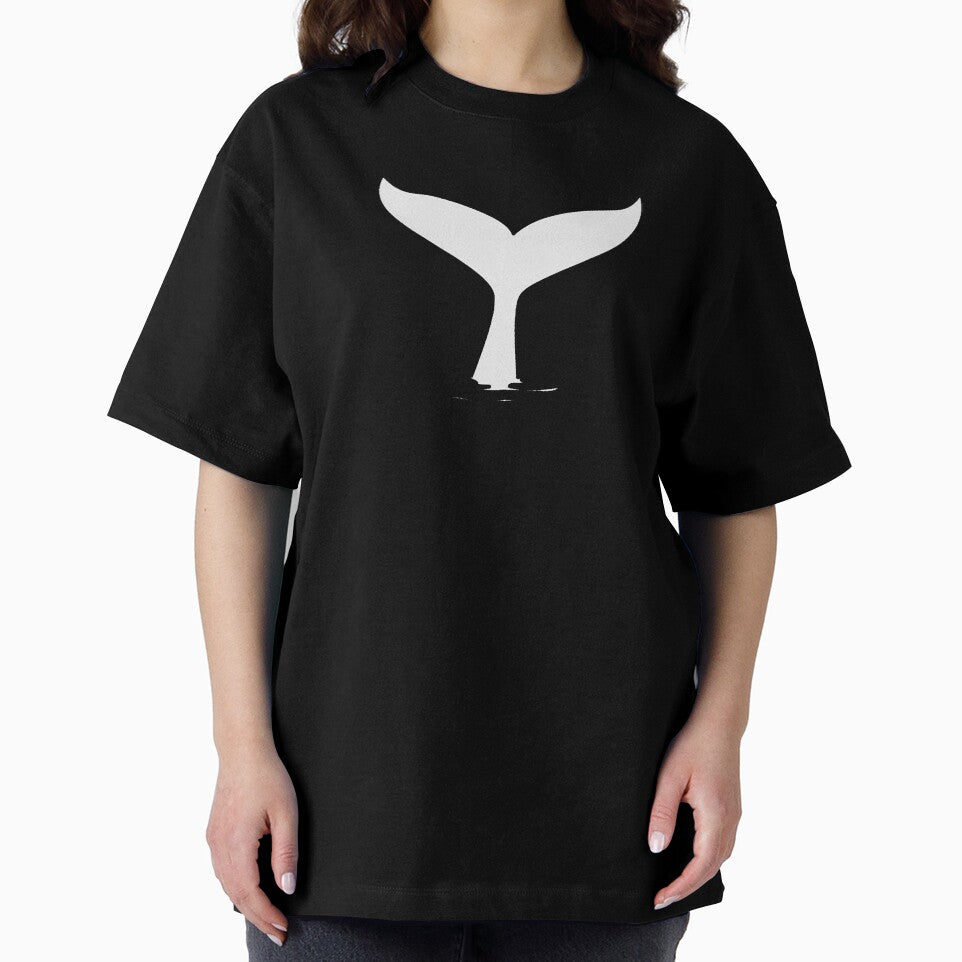 Waves on Whale Tail by miaweye